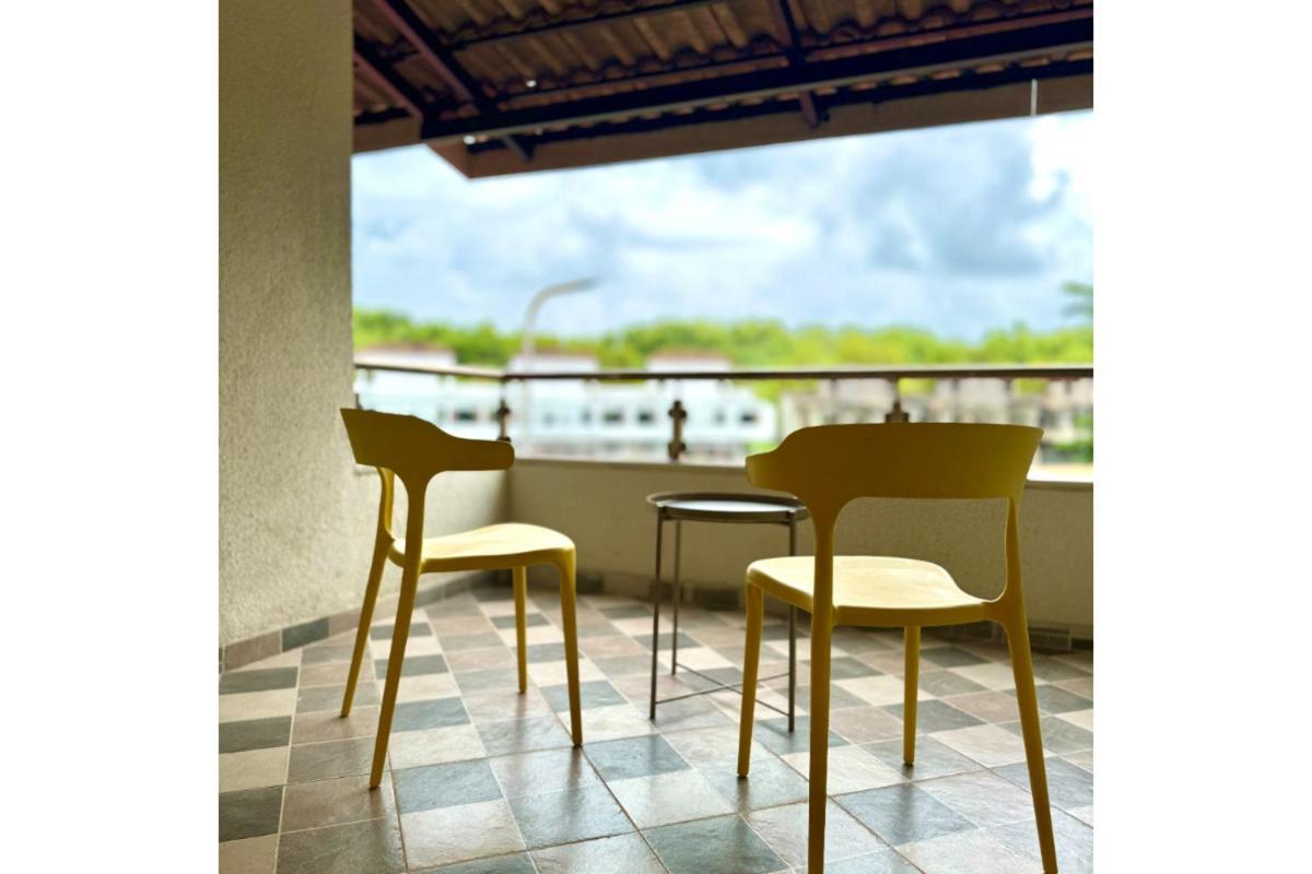 Hotel Sadhana Executive Dāpoli Exteriör bild